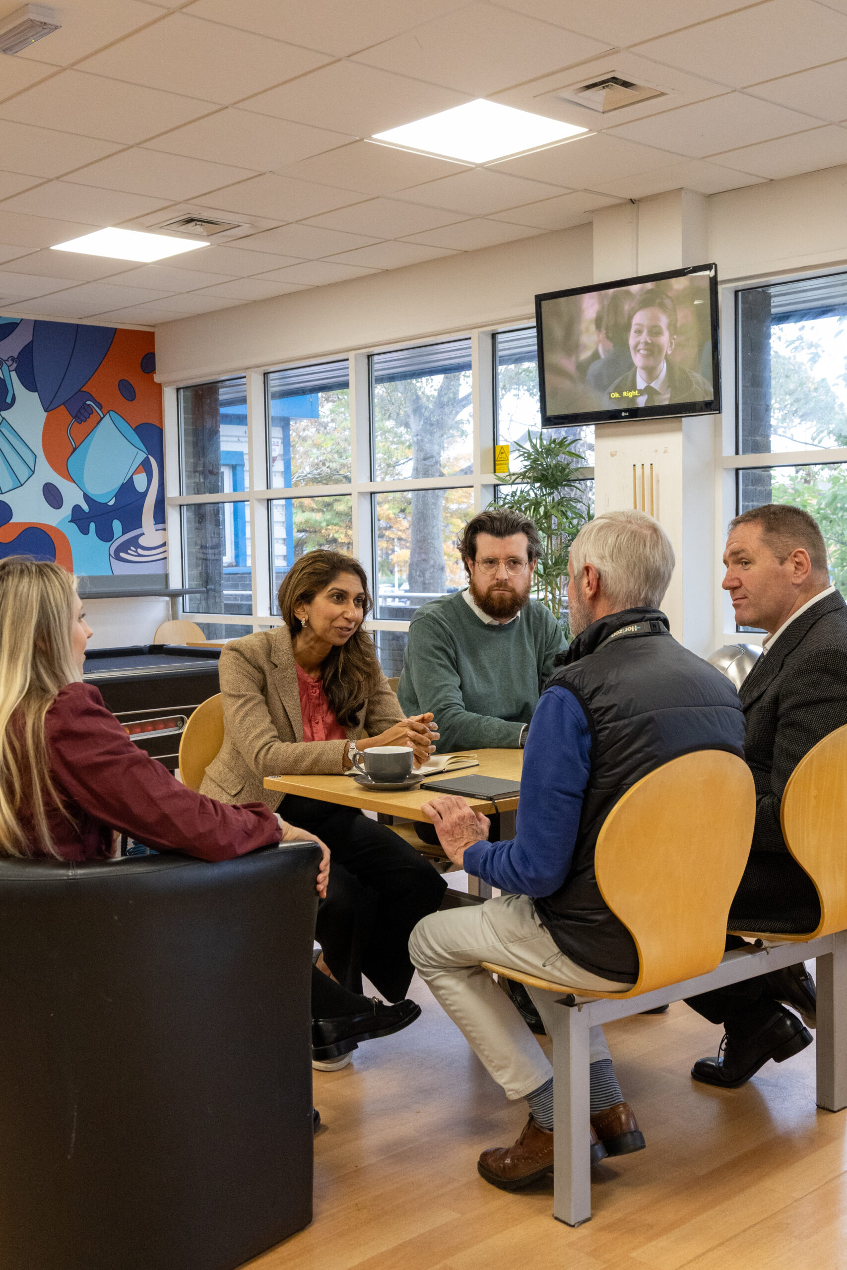 Group discussion in a casual setting.